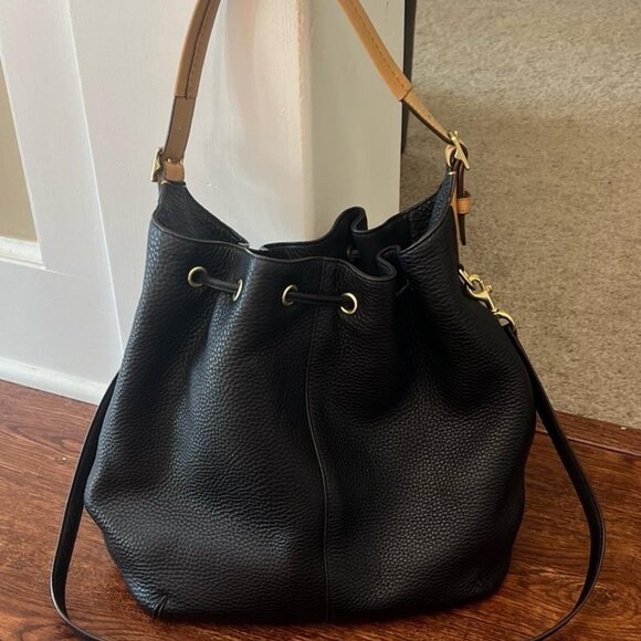 Coach Legacy Drawstring Leather Bag Like new - Picture 1 of 4